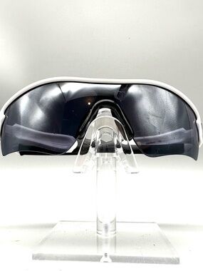 Oakley Radar Edge Sunglasses Polished White Grey Lens OO9184-07 132 Mens Sport